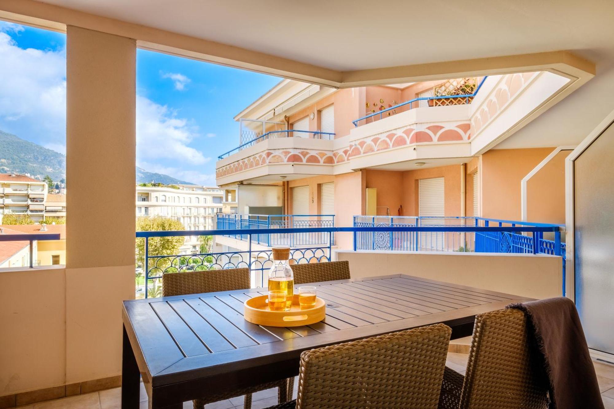 Residence Pierre & Vacances Les Rivages Du Parc Menton Exterior foto